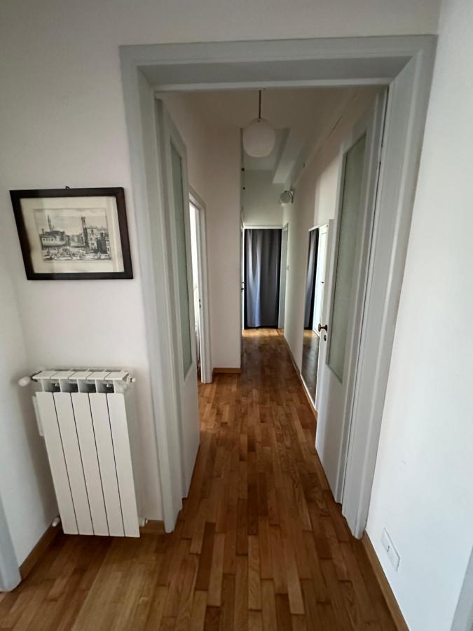 Freedom Apartment Firenze Bagian luar foto